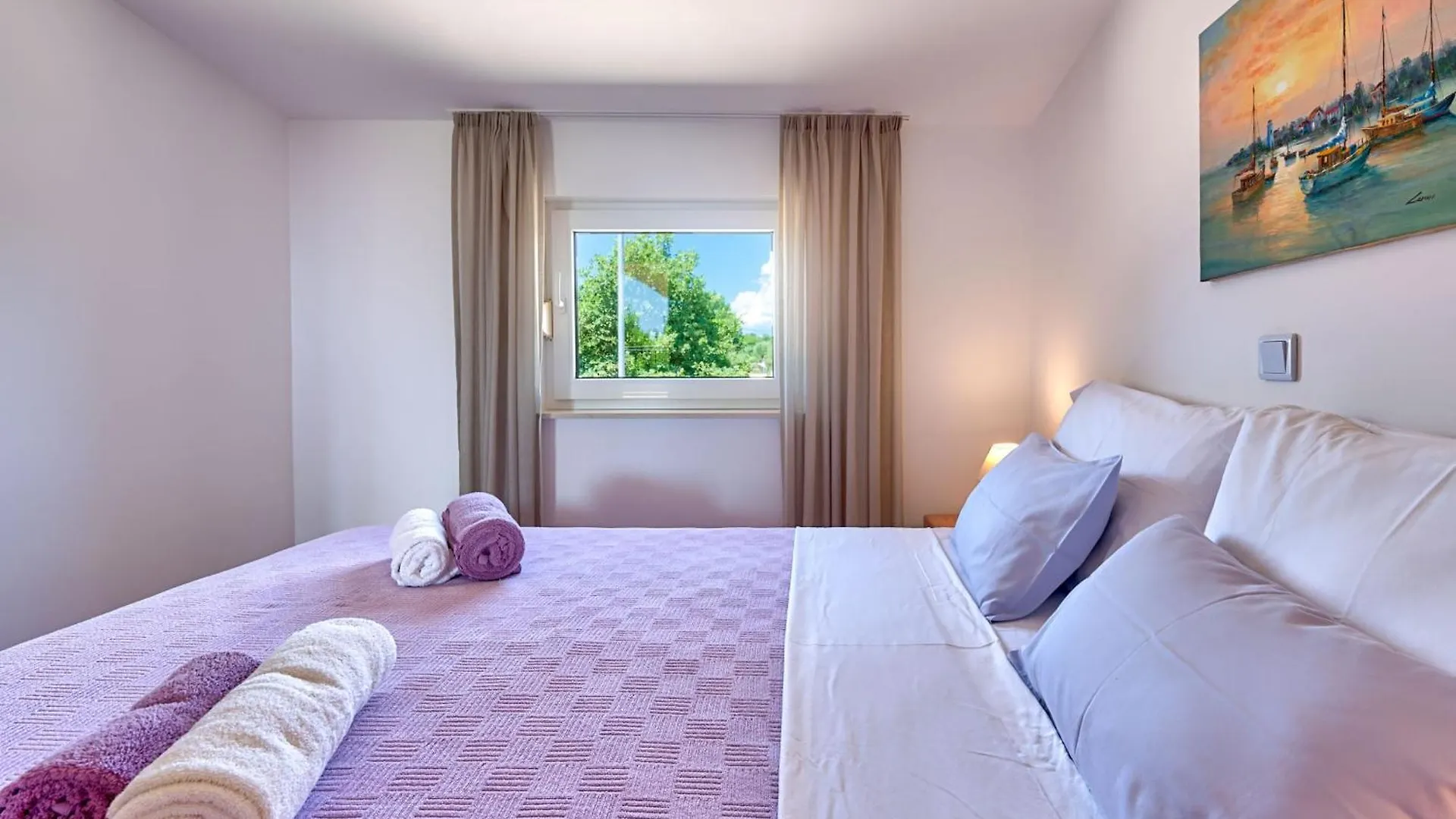Teuta Apartments - A Beach And A Sea View 佩罗杰 克罗地亚