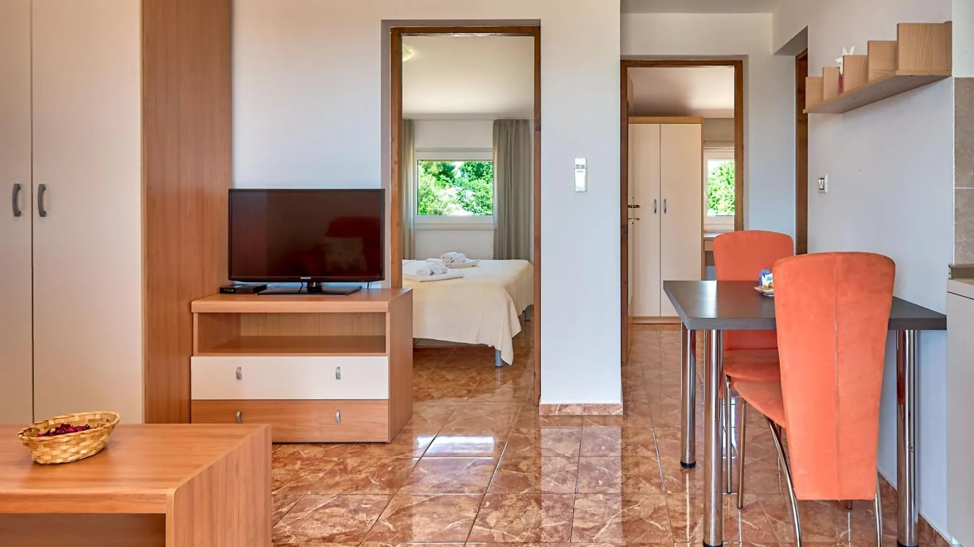 Teuta Apartments - A Beach And A Sea View Kroatien